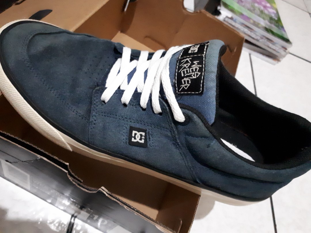 Sepatu Dc Ori 100 Fesyen Pria Sepatu Di Carousell