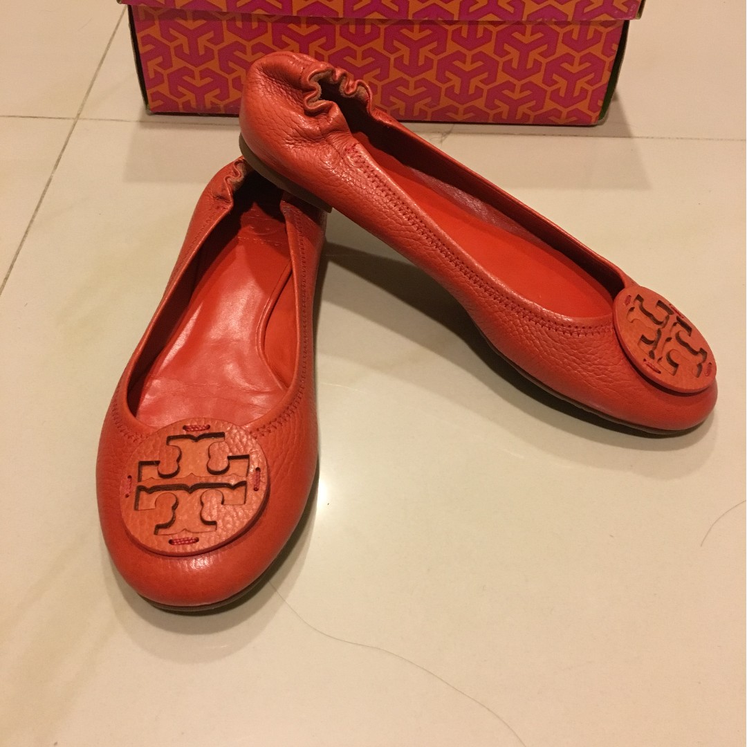 Tory Burch 平底鞋娃娃鞋9號適合25 25 5cm 她的時尚 鞋子在旋轉拍賣