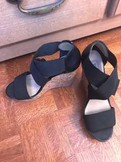 Steve Madden Wedges (7-7.5)