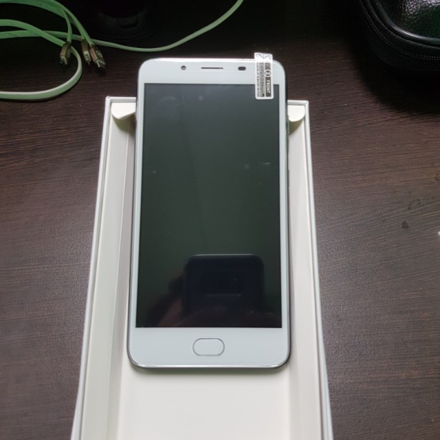 4g Mobile Phone Cannot Be Use In Sg Malaysia Line Ok Mobile Phones Tablets Others On Carousell