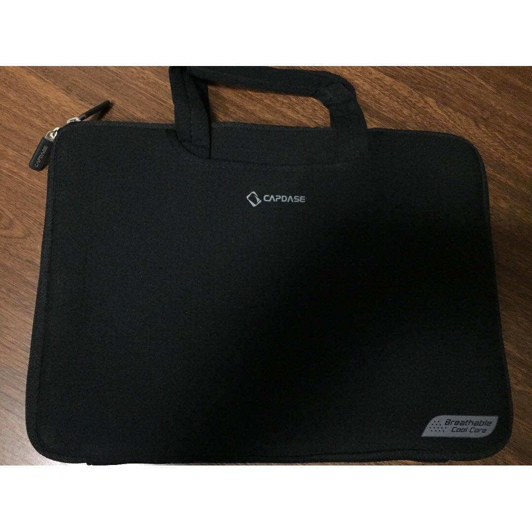 Capdase laptop bag outlet