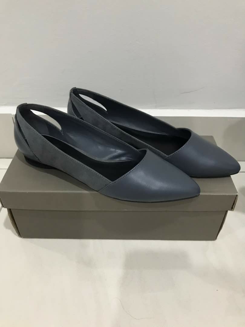 Charles And Keith Shoes, Women's Fashion, Footwear, Flats on Carousell