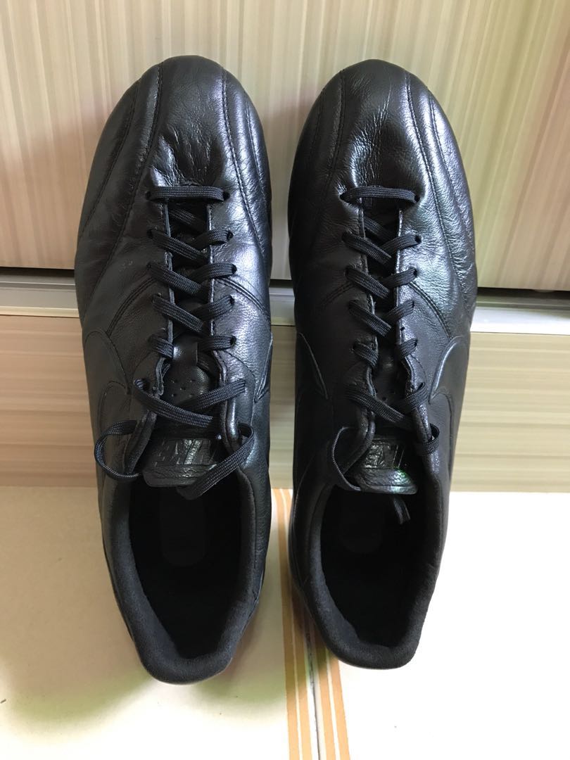 Nike tiempo premier blackout top