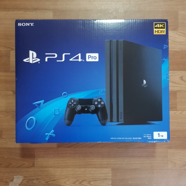 playstation 4 in box