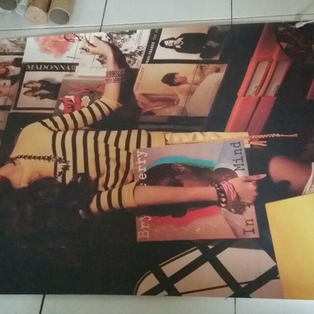 Poster (Category: Stamps & Prints) located in Kuala Lumpur. Submitted by skinnyaf (Listing ID 163838899, Image 3). Description: .