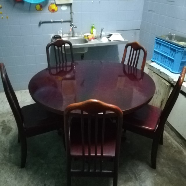 Sofa 6 Seater Dan Meja Meja Makan 5 Seater Set Tv Sony Dan Dvd Hdmi Home Theatre Philips Lampu Bilik 2 Buah Home Furniture Others On Carousell