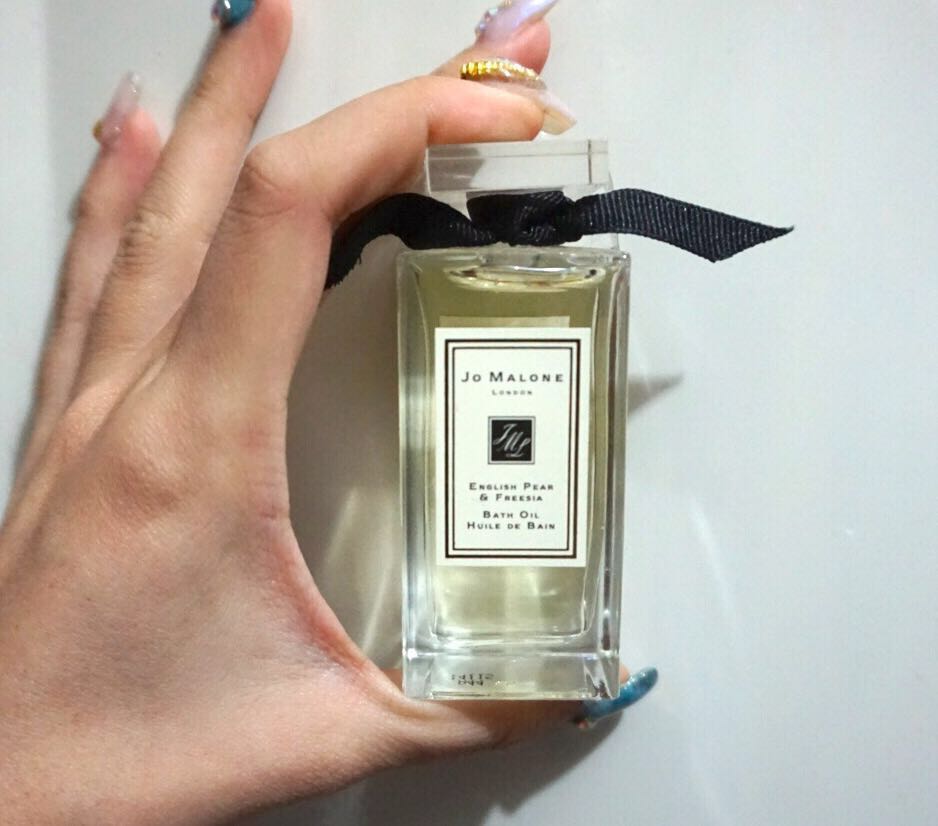 Jo malone english pear and freesia shop bath oil