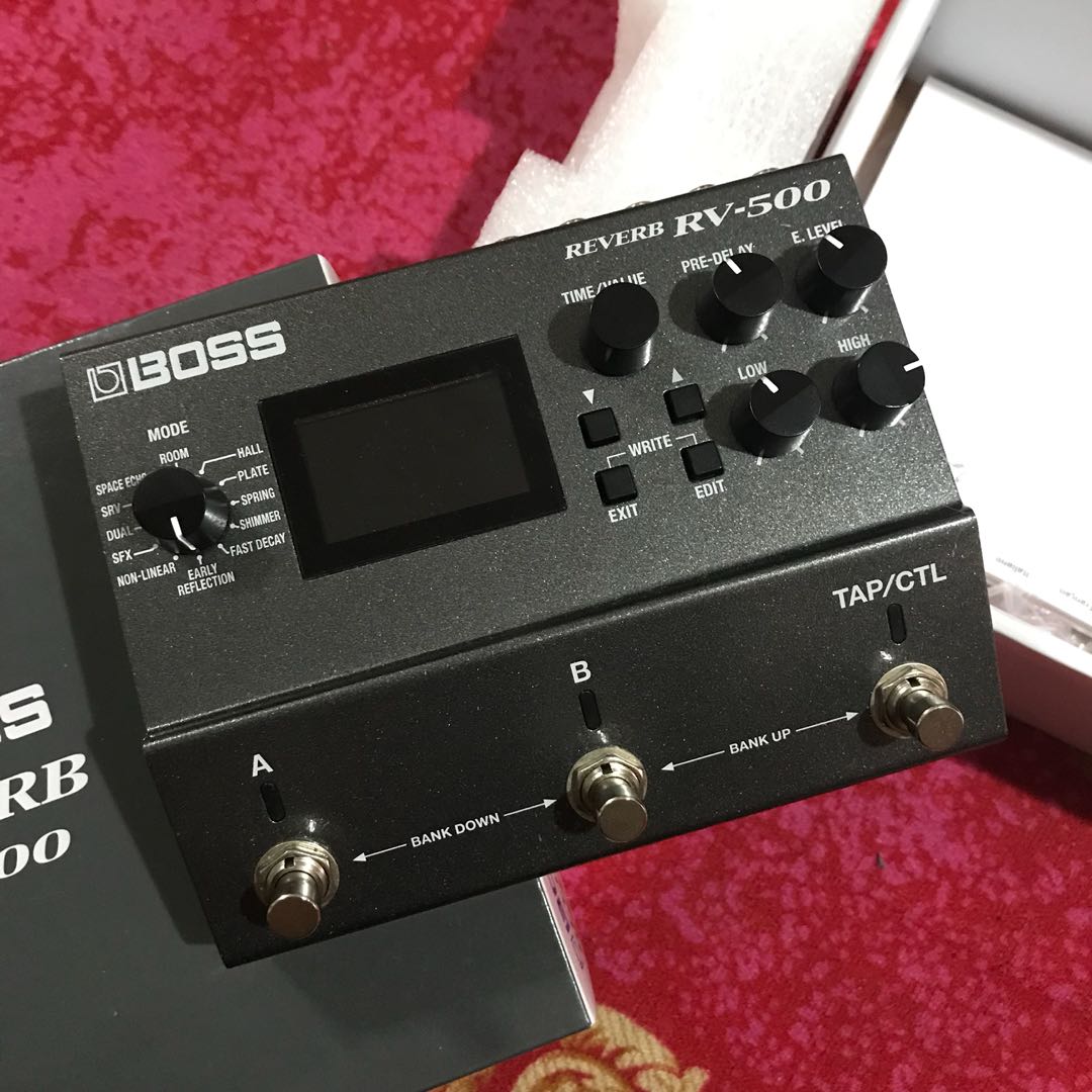 Boss RV500 Reverb Pedal, Hobbies & Toys, Music & Media, Musical
