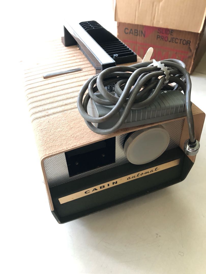 Cabin Automat vintage slide projector, Hobbies & Toys, Collectibles & Memorabilia, Vintage