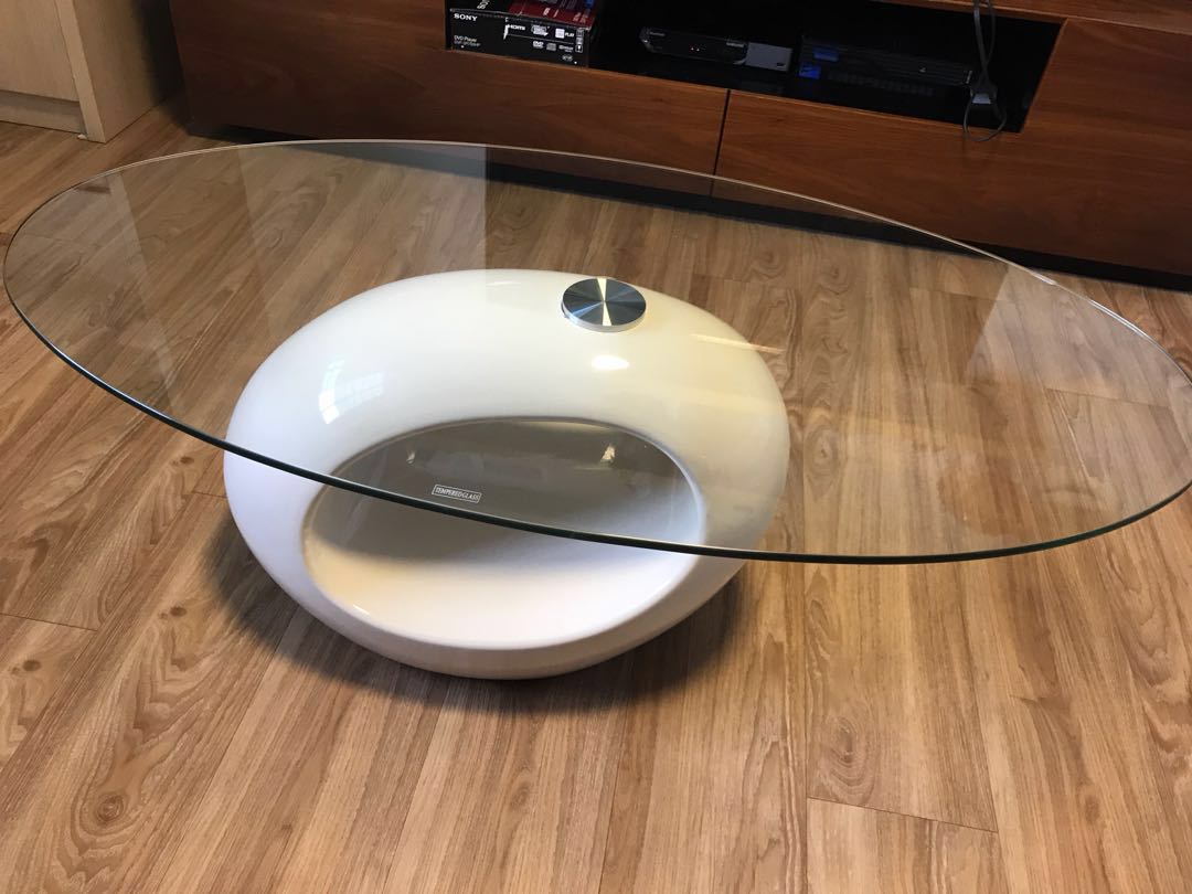 Coffee Table (Category: Tables & Sets) located in Singapore. Submitted by skytng (Listing ID 164000461, Image 3). Description: .