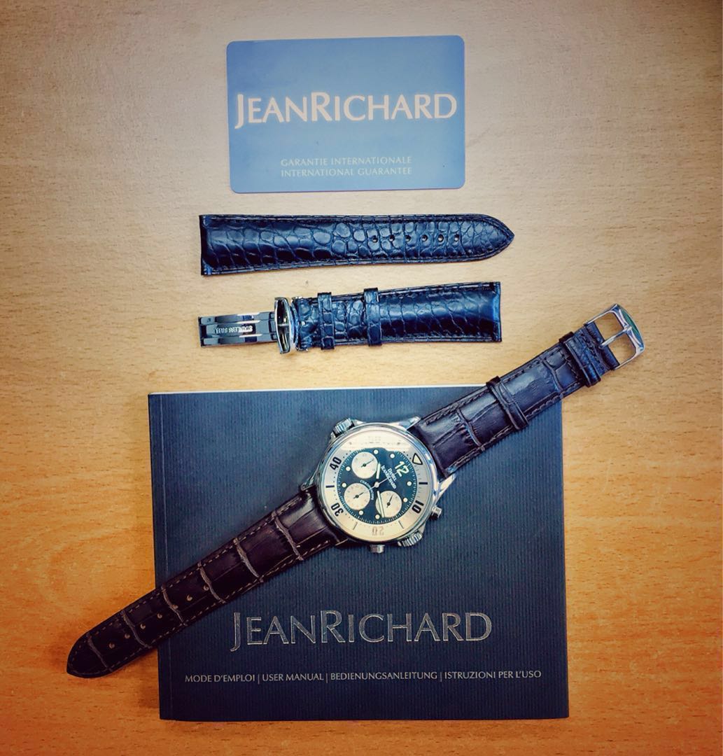 Daniel JeanRichard Chronoscope Ref. 25020