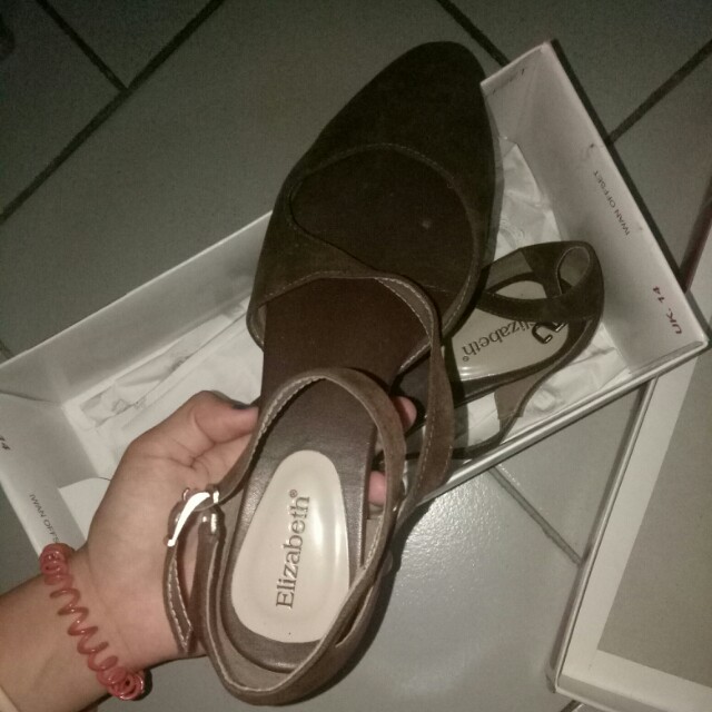 Flat Shoes Elizabeth Fesyen Wanita Sepatu Di Carousell