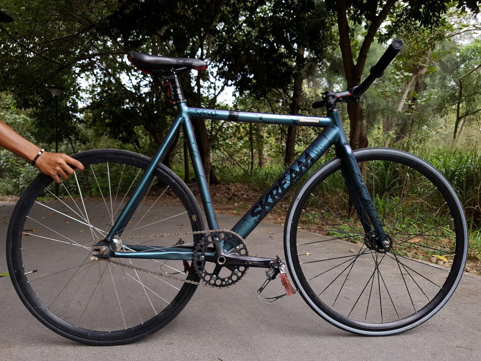 engine 11 fixed gear
