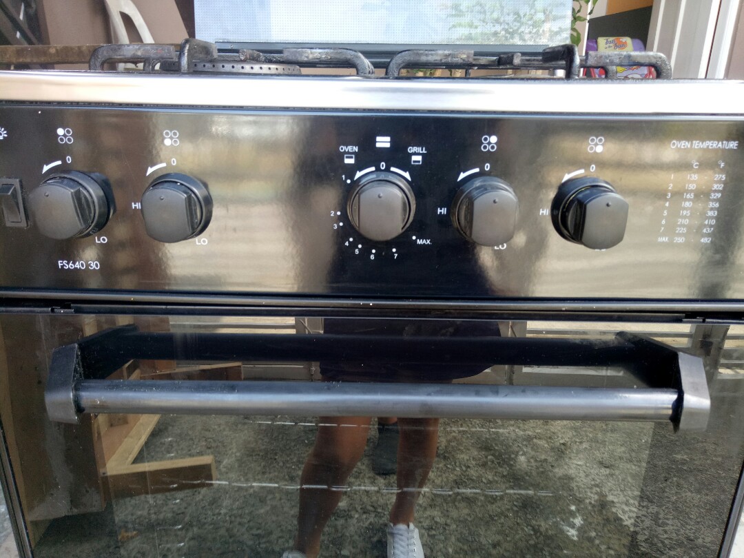 LA GERMANIA GAS RANGE FS640 30B, TV & Home Appliances, Kitchen