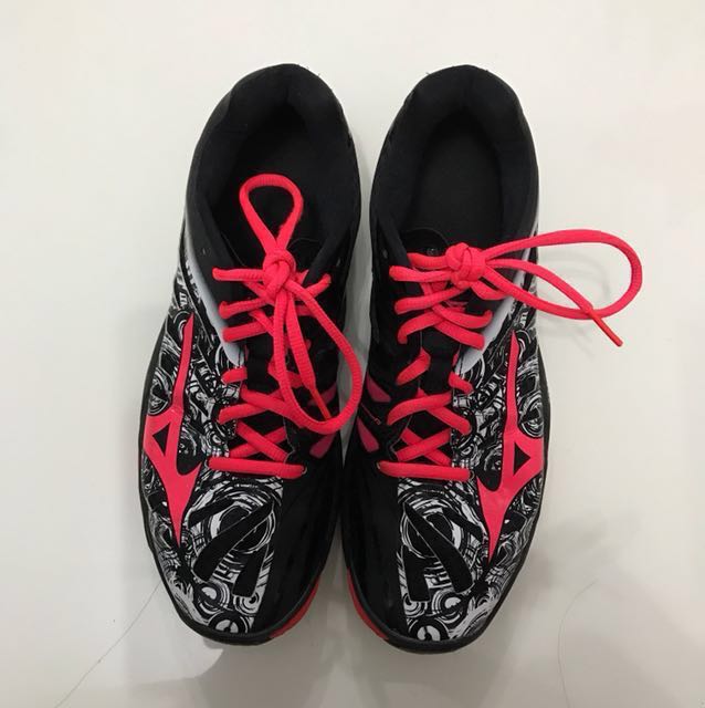 mizuno wave mirage netball shoes