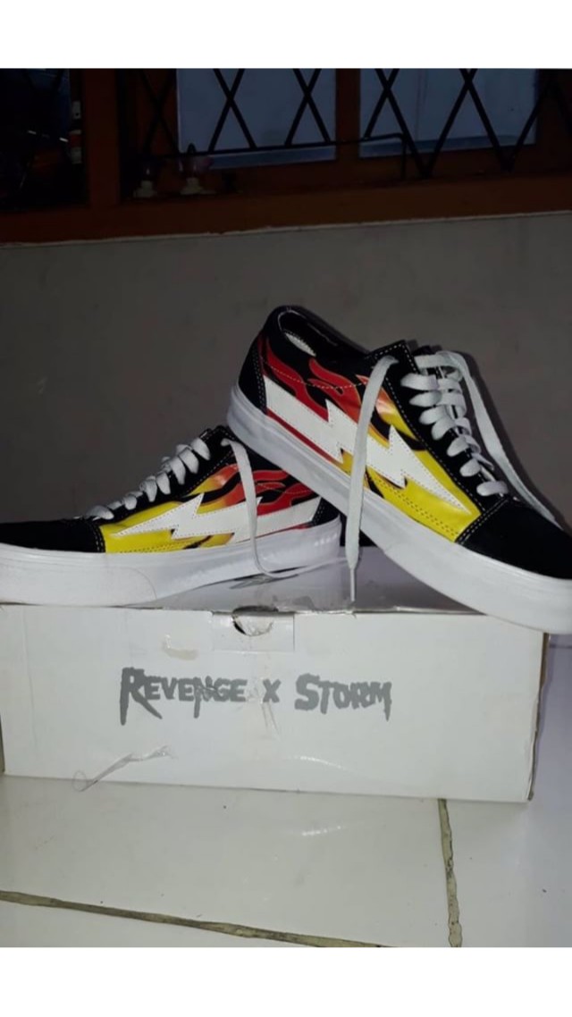 harga revenge x storm