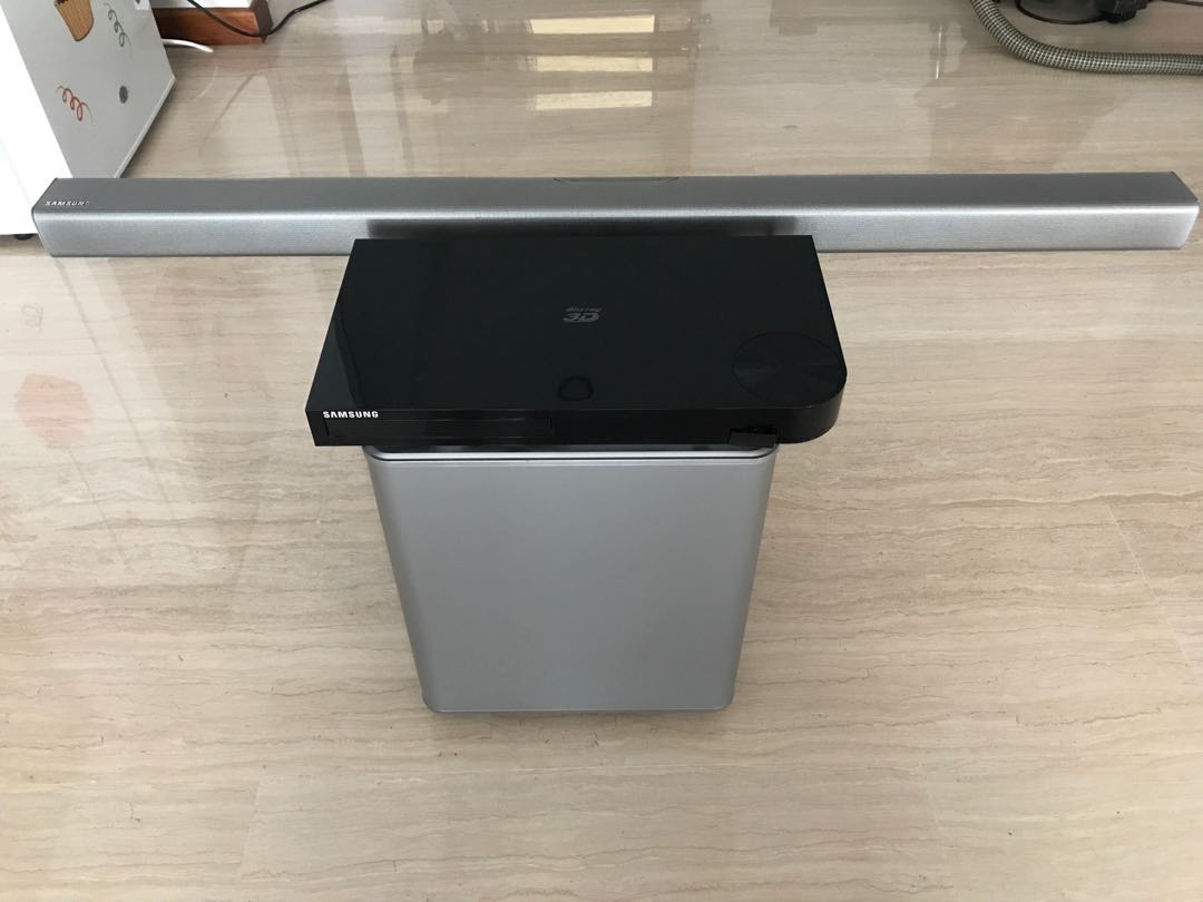 Samsung Sound Bar With Wireless Subwoofer And 3d Blu Ray Player
