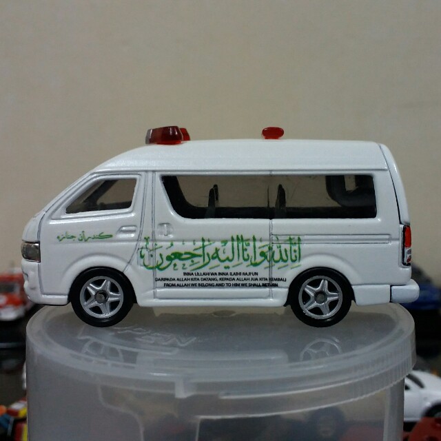 hiace tomica