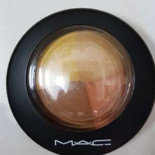 M.A.C 100% original