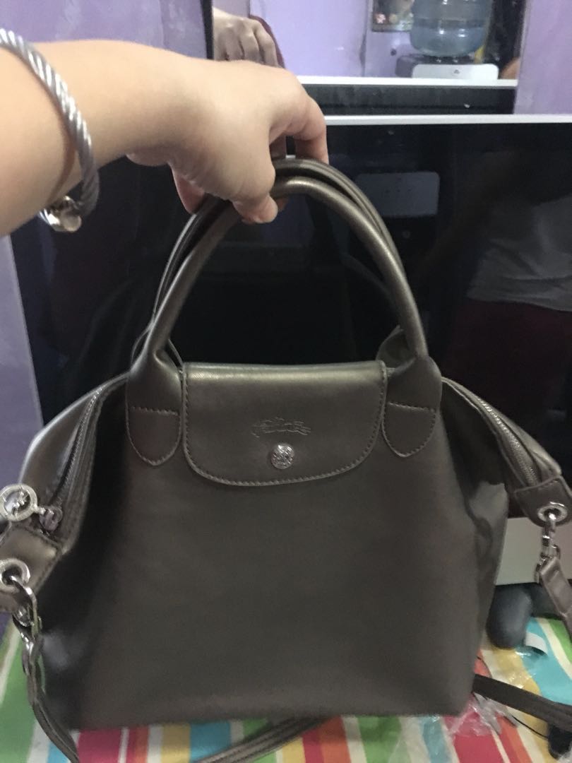 longchamp ykk zipper Hi Tech Services