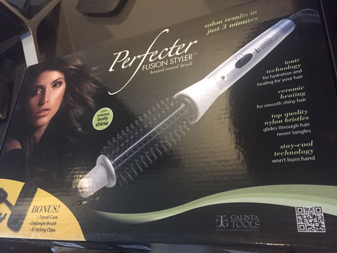 Brand New Calister Tools Perfector Heated Hair Brush40 Off
