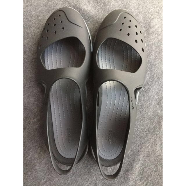 women's crocs swiftwater shoes