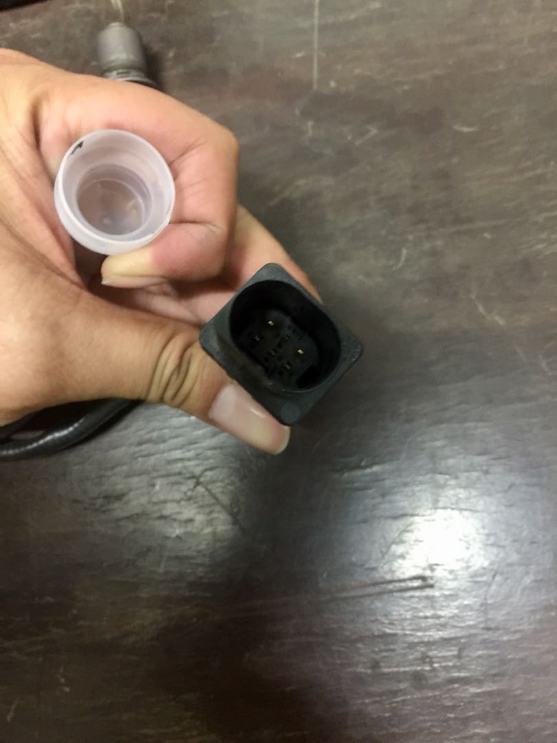 Genuine Bosch #17025 wideband sensor LSU 4.9 sensor replacement for aem