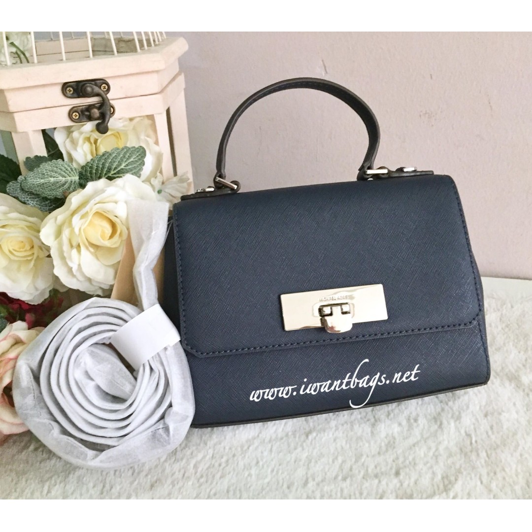 Michael Kors Callie XS Crossbody Bag-Navy, Luxury, Bags & Wallets on  Carousell