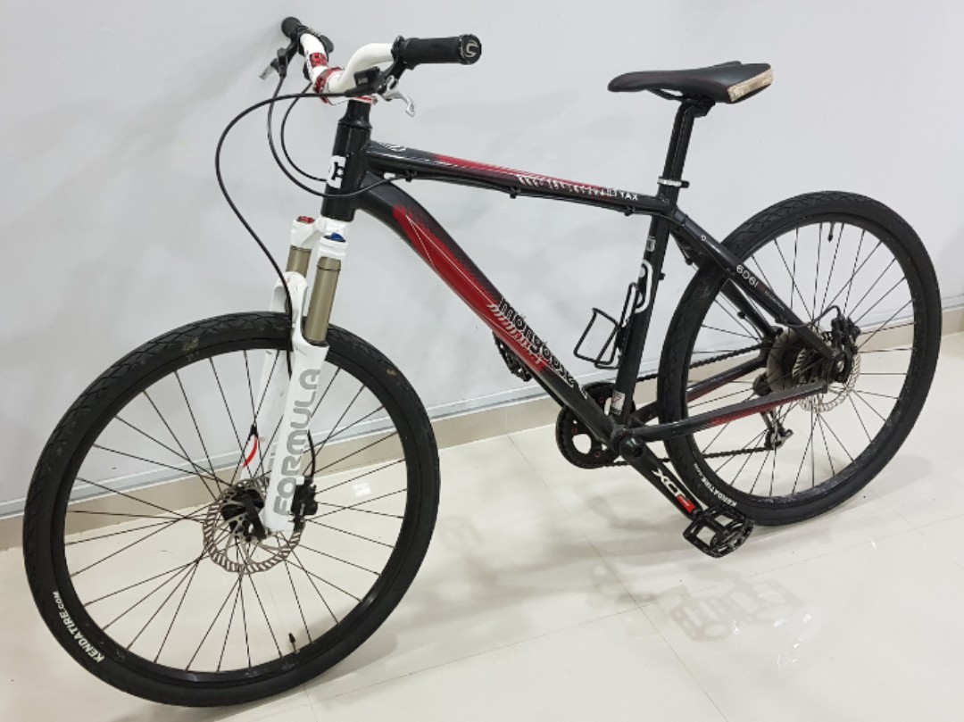Mongoose tyax elite best sale 2011