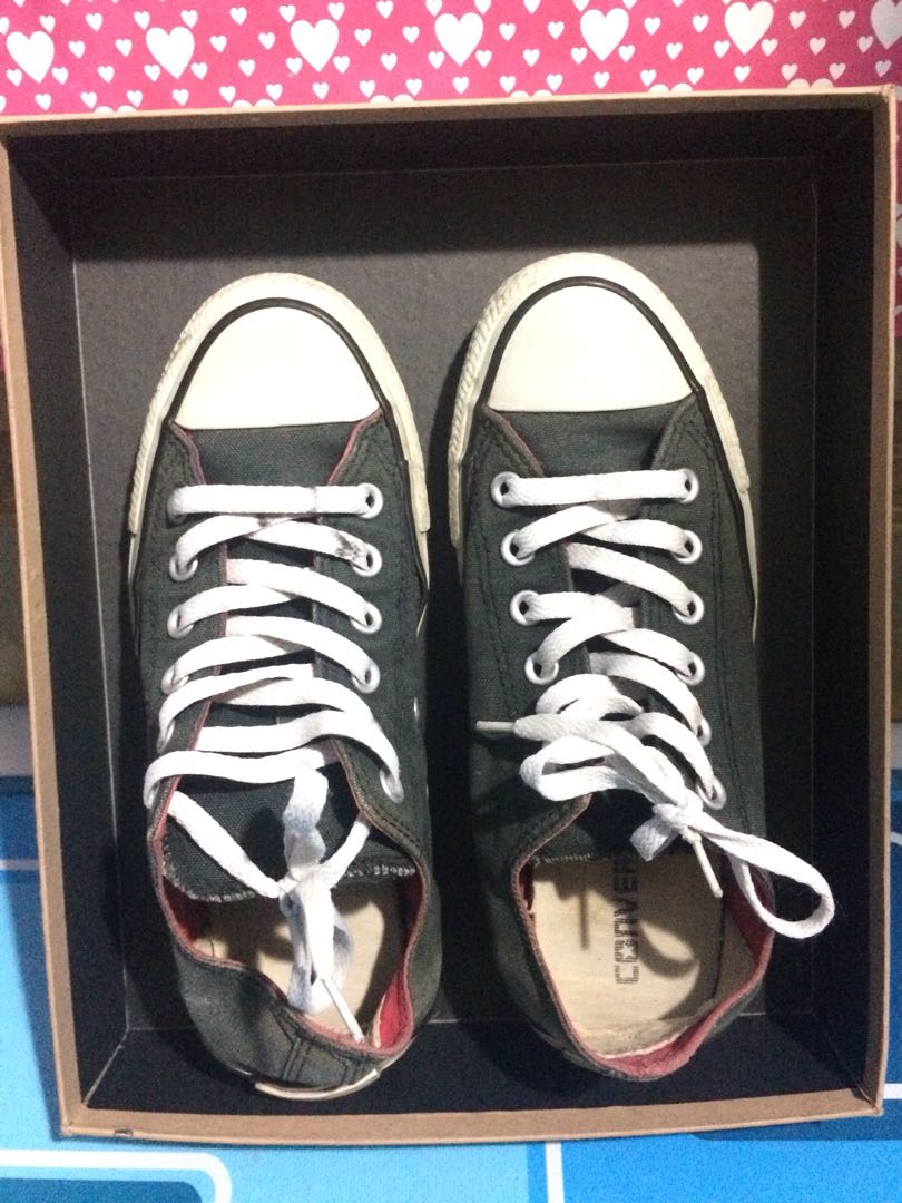 Sepatu Converse Ori Women S Fashion Women S Shoes On Carousell