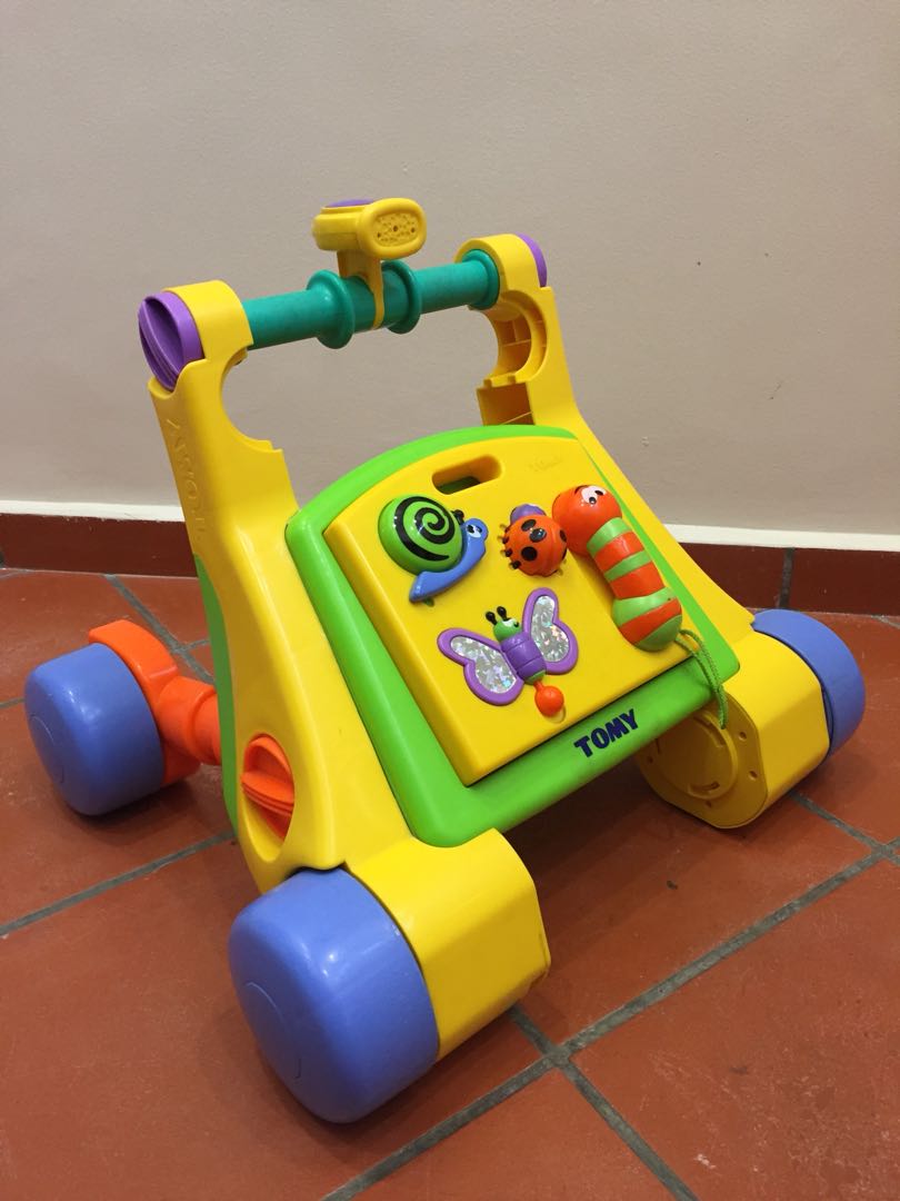 Tomy shop baby walker
