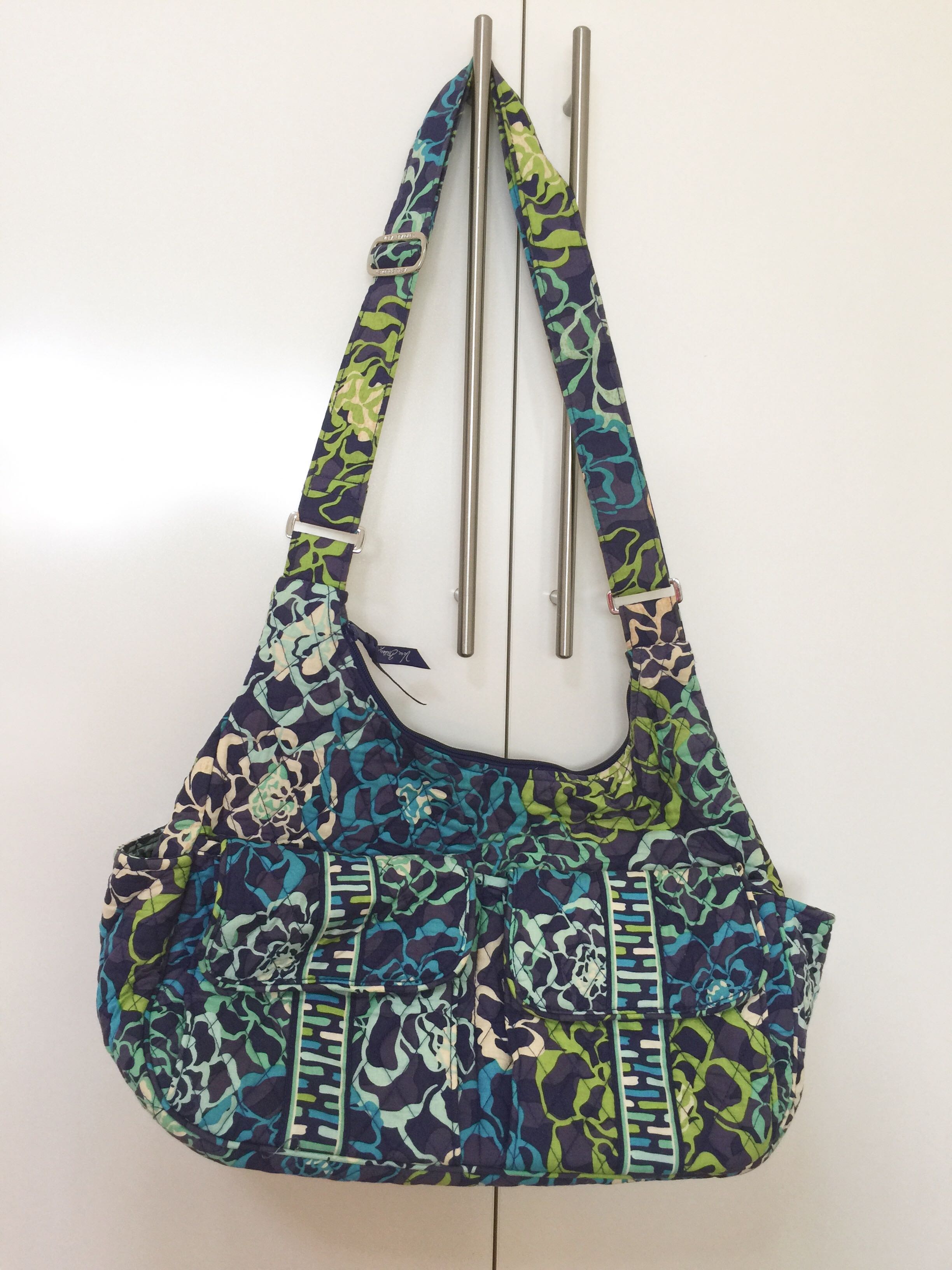 vera bradley cargo sling