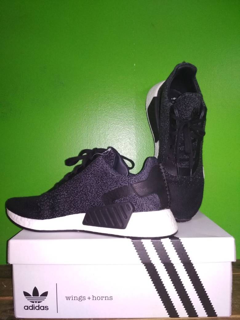 adidas nmd R2 wings horns cp9550