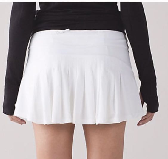 circuit breaker skirt