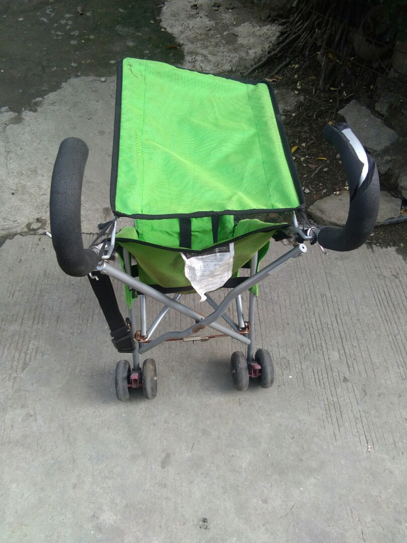Panchitas boutique japan surplus stroller (Category: Strollers) located in Valenzuela. Submitted by panchitasboutique (Listing ID 164231672, Image 3). Description: 📌 lightweight 📌 heavy duty 📌 umbrella fold 📌 foot brake 📌 foot rest 📌 detachable canopy 📌 washable 📌 very good condition.