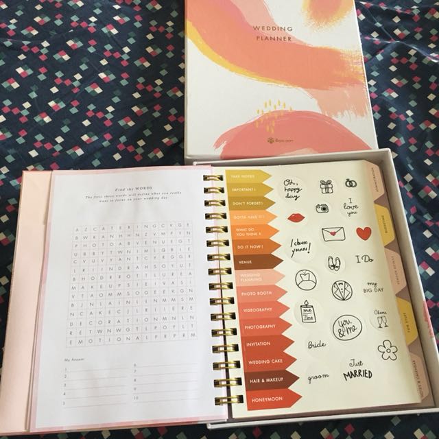 The Bride Dept Wedding Organizer Buku Alat Tulis Buku Di Carousell