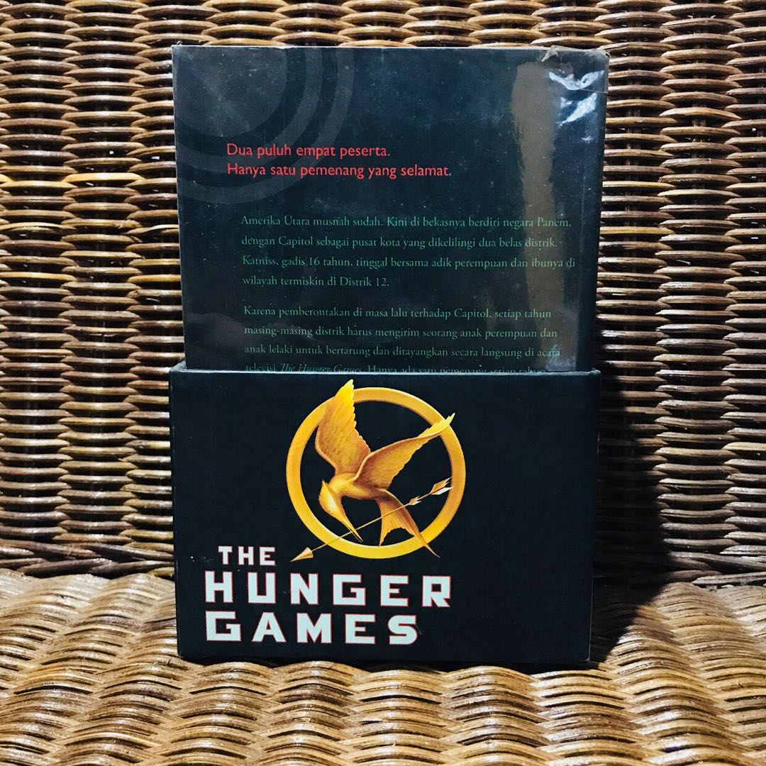 The Hunger Games Box Set (Indonesian), Books & Stationery, Books on