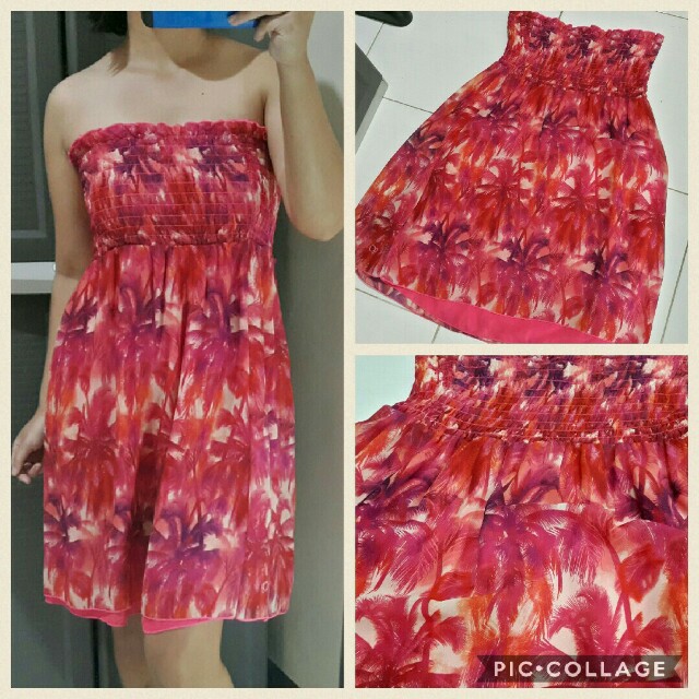 Tube beach dress (Category: Dresses) located in Quezon City. Submitted by simplycarmen (Listing ID 164350577, Image 1). Description: In excellent condition.