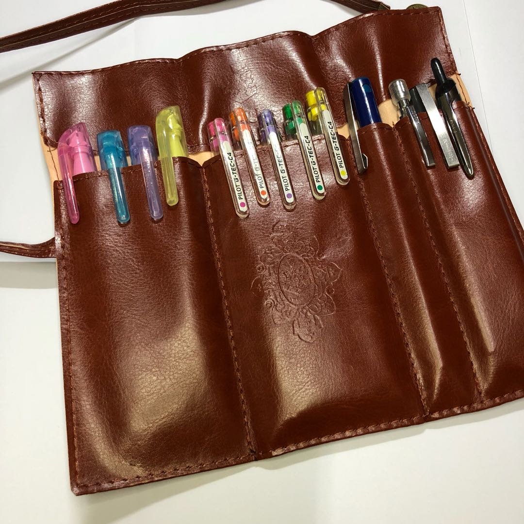 Vintage Pen / Makeup Brush Wrap Organizer Case brown, Hobbies & Toys, Stationary & Craft