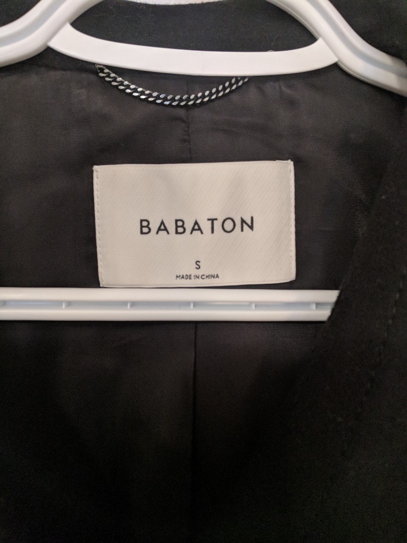 Aritzia Babaton