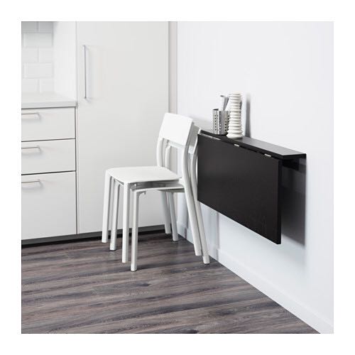 Ikea Table （分類：桌子）位於 Hong Kong。 由 mlam830 提交（商品編號 164553377，圖片 2）。簡介： Colour: dark brown/ black Assembled size Width: 35 3/8 " (90 cm) Depth: 19 5/8 " (50 cm) Min. depth: 3 7/8 " (10 cm) 。