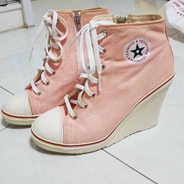 pastel platform heels