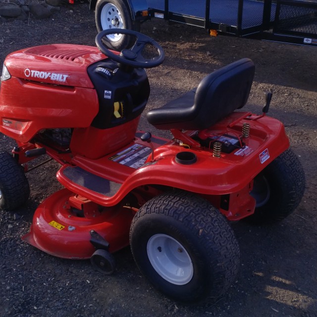 Manual gear riding lawn mower sale