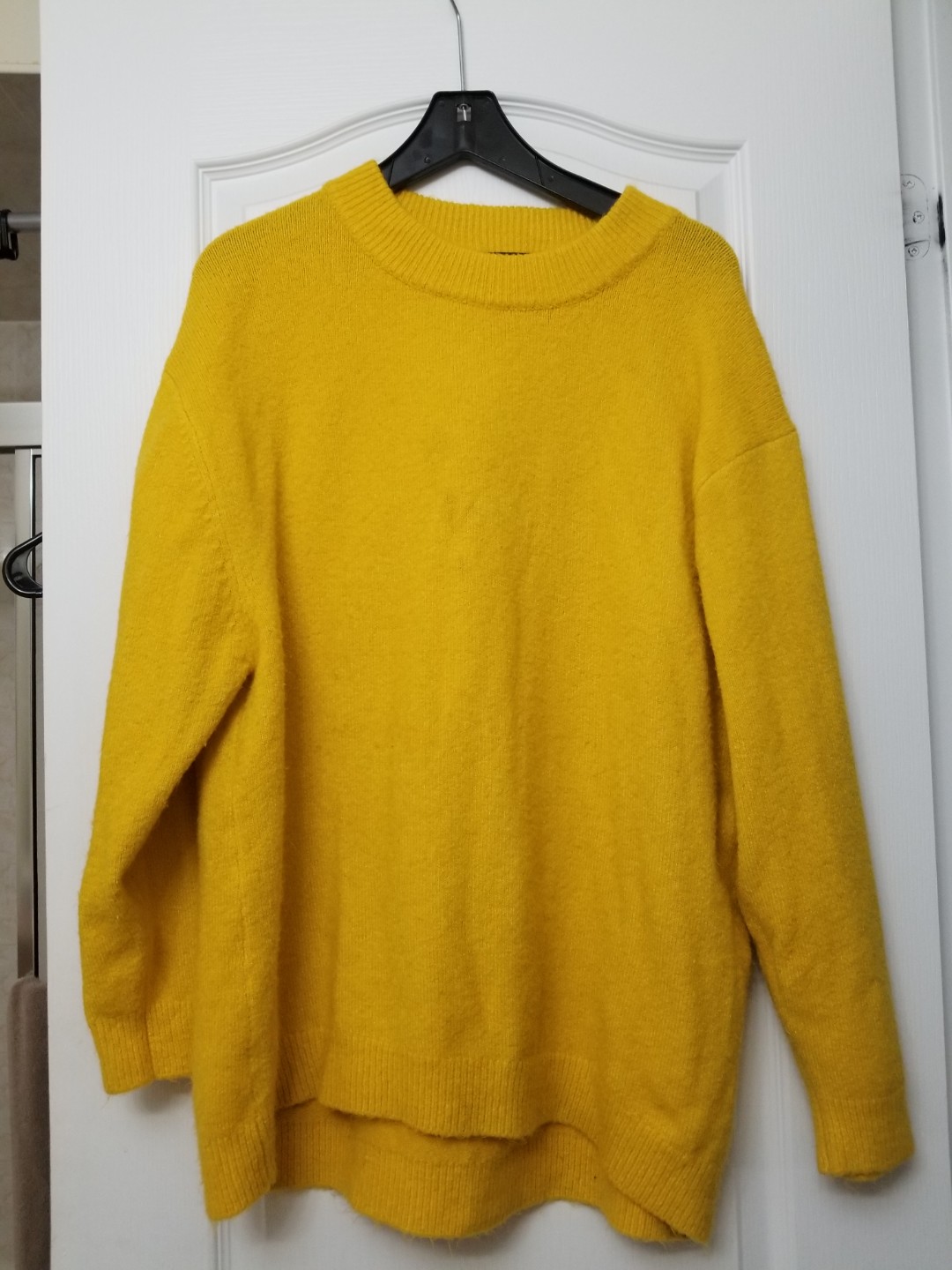 zara yellow sweater