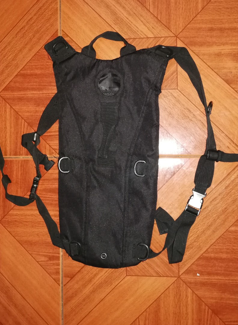 kms hydration pack