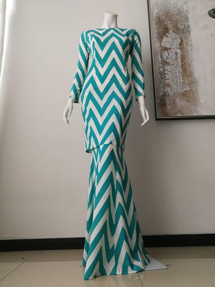 Baju kurung moden princess cut Clearance