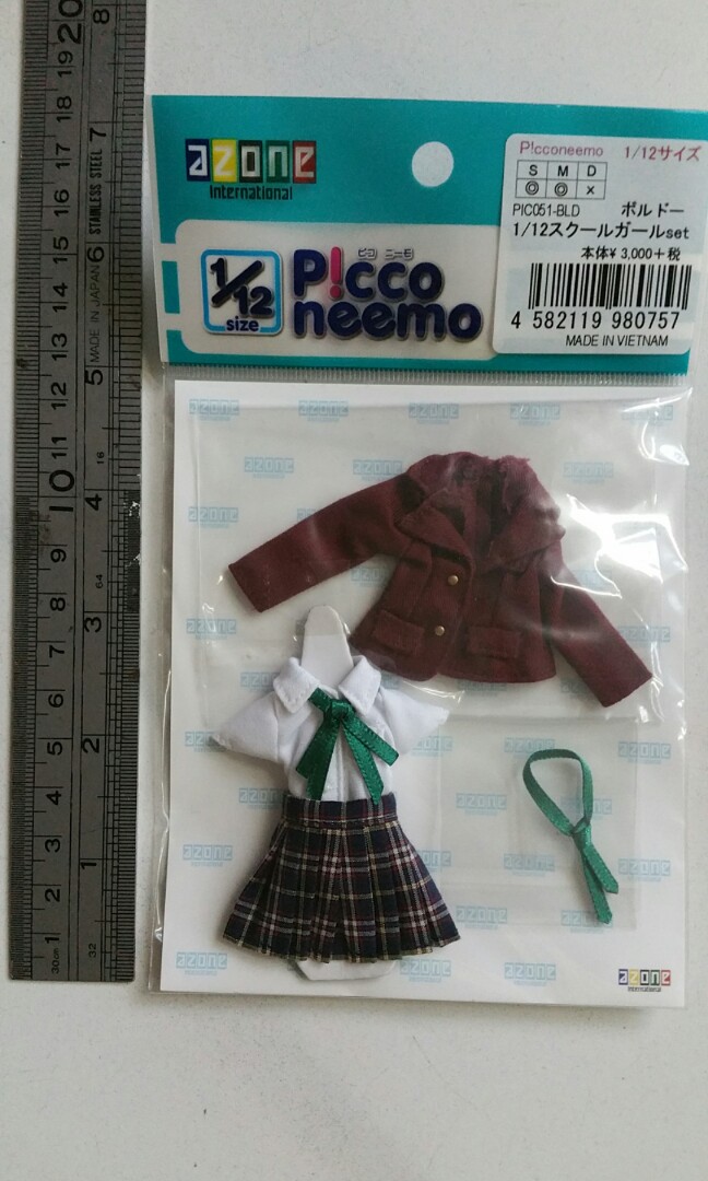 Free Delivery Picco Neemo Wear 1 12 School Girl Set Beige Doll Accessory Figma Diorama Clothing Toys Games Bricks Figurines On Carousell