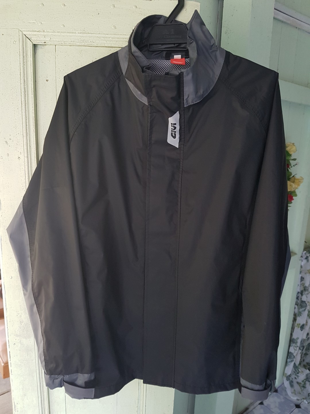 GIVI raincoat, Men's Fashion, Coats, Jackets and Outerwear on Carousell