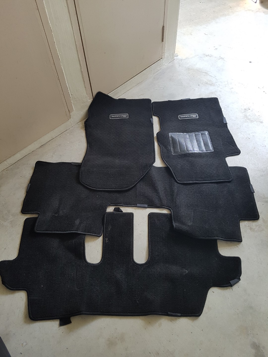Honda Stream RN6 4 piece Floor Mats or Carpets Car Accessories on