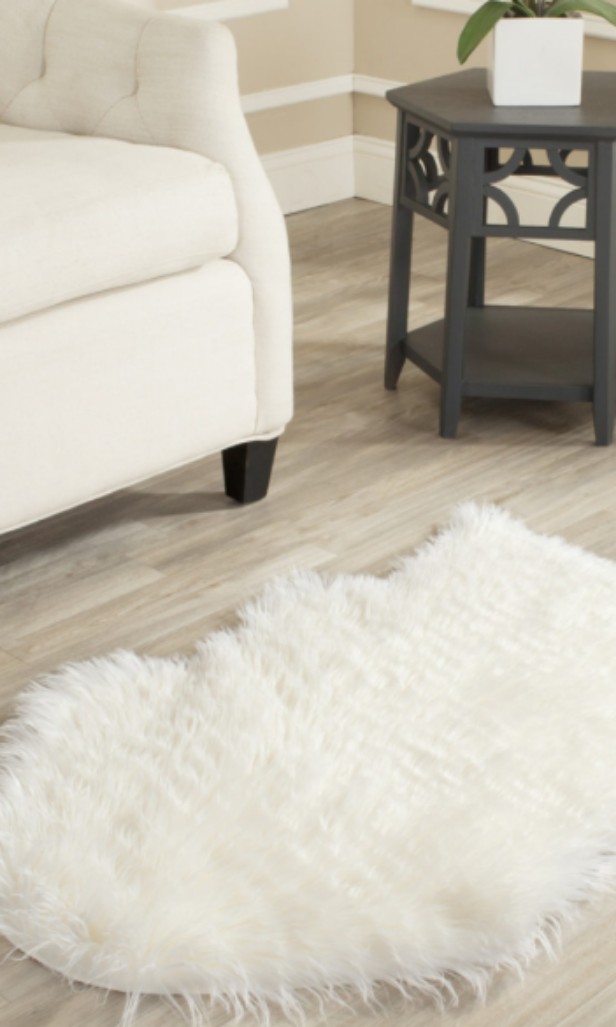 IKEA White furry rugs x 4, Furniture & Home Living, Home Decor, Carpets